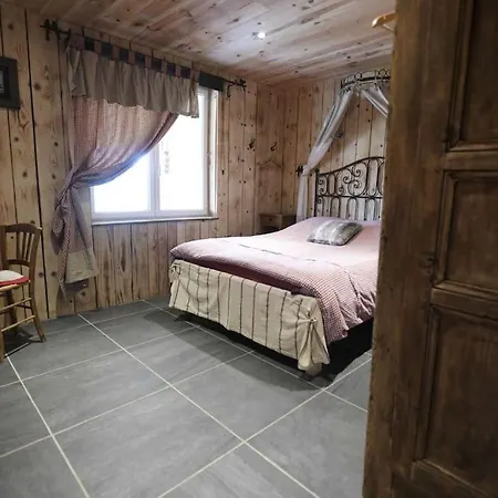 Chalet Du Pradel Et La Ferme A La Bonne Fourche * Les Estables