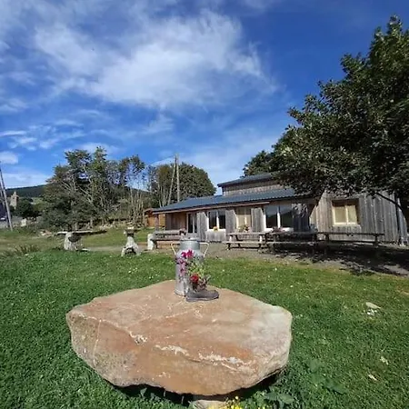 Vakantiehuis Chalet Du Pradel Et La Ferme A La Bonne Fourche Les Estables